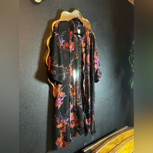a new day Black Floral Satin Robe